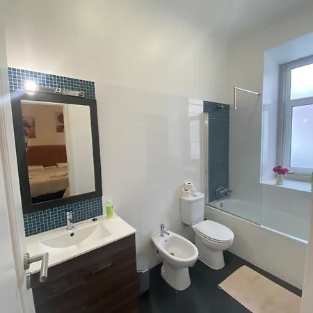 Accommodatie bij particulieren Arroios - Fourth Floor *